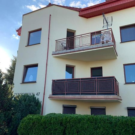 Apartament Pod Gwiazdami Lejlighed Ostrów Wielkopolski Eksteriør billede