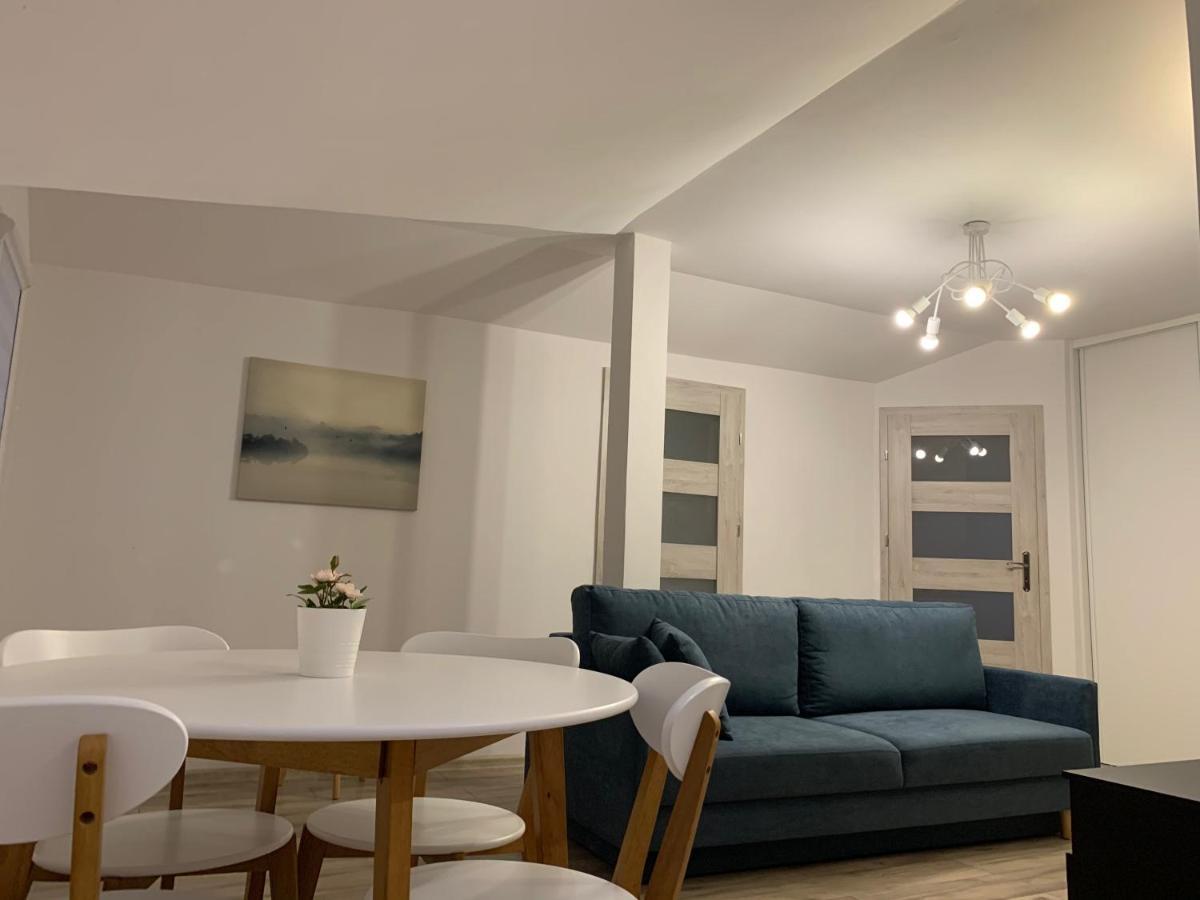 Apartament Pod Gwiazdami Lejlighed Ostrów Wielkopolski Eksteriør billede