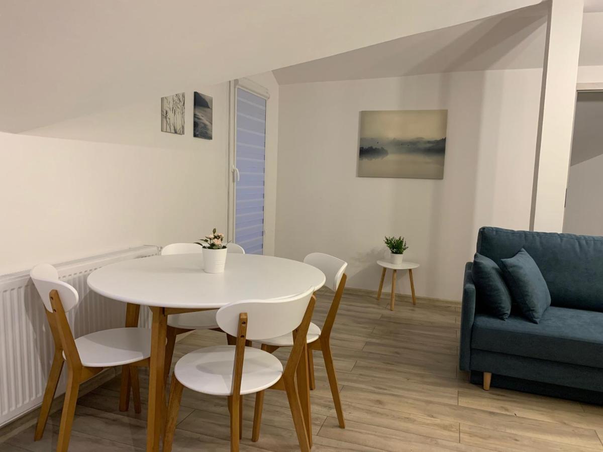 Apartament Pod Gwiazdami Lejlighed Ostrów Wielkopolski Eksteriør billede