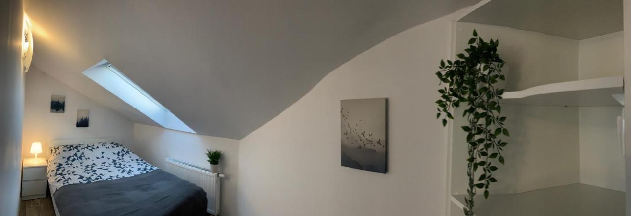 Apartament Pod Gwiazdami Lejlighed Ostrów Wielkopolski Eksteriør billede
